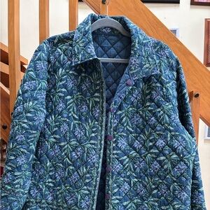 Women’s Floral Quilted Jacket - Blue and Green reversible to Blue Fits like  1x